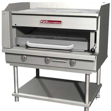 Southbend Steakhouse Overfire Radiant Broiler with Griddle Top by South Bend – Stainless Steel, Model SSB-45