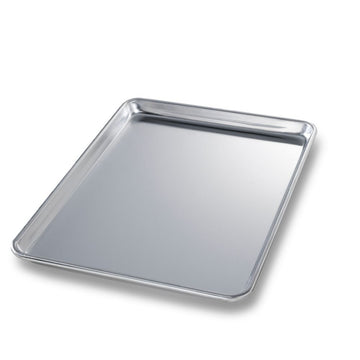 Half-Size 18 Gauge Aluminum Sheet Pan by Chicago Metallic Bakeware – Aluminum, Silver, Model 40850