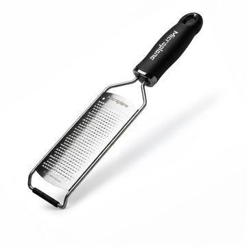 Gourmet Series Hard Cheese Grater (Fine by Microplane – Fine, Stainless Steel, Black, Model 45004