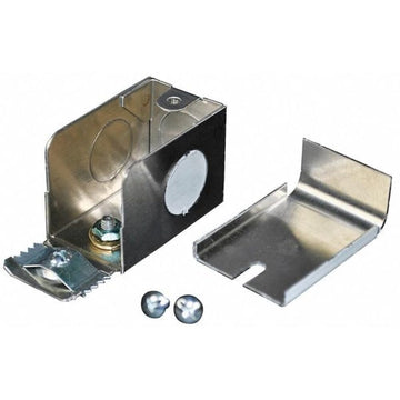 S2010A2 Entrance END Fitting S PLUGMOLD by Wiremold – Steel, White, Model S2010A2*