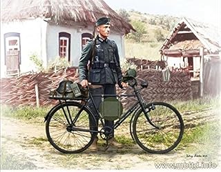Masterbox German soldier-bicyclist, 1939-1942 1/35 scale plastic model kit