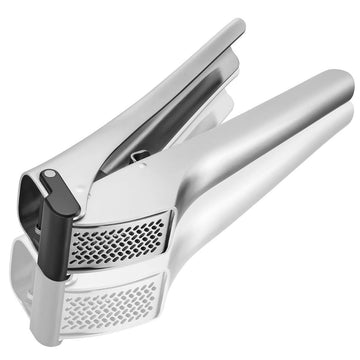 Garlic Press by GEFU – 20.6 x 3.7 x 6.2 cm, Plastic, Silver / Black, Model 13451