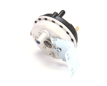 Wells 2E-Z17173 .55 W.C Pressure Switch by WELLS VEHICLE ELECTRONICS – Model 2E-301380