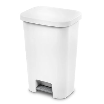 Sterilite Corporation Plastic Wastebasket, 11.9 gal., 4/Case - Black