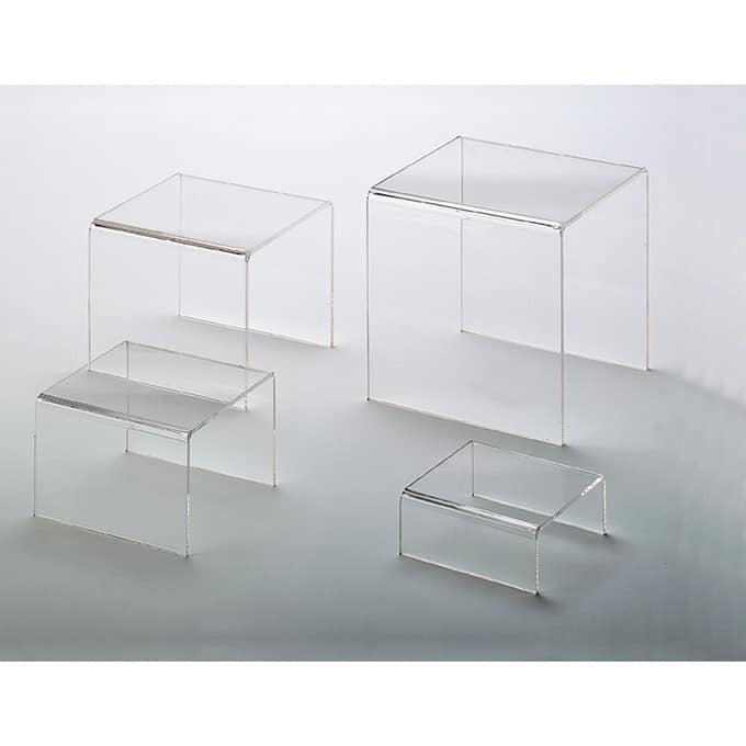 American Metalcraft Acrylic Riser, 5 - 8" x 5 - 8" - Clear
