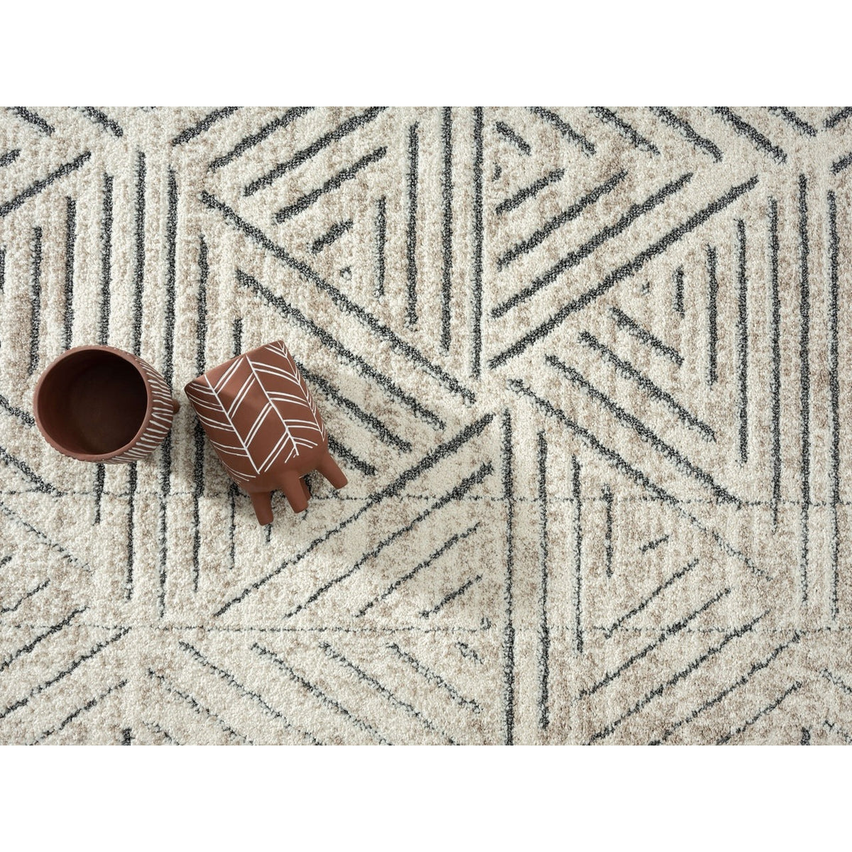 Abani CAB100A-4 Polypropylene Area Rug, 48" x 72" - photo 7