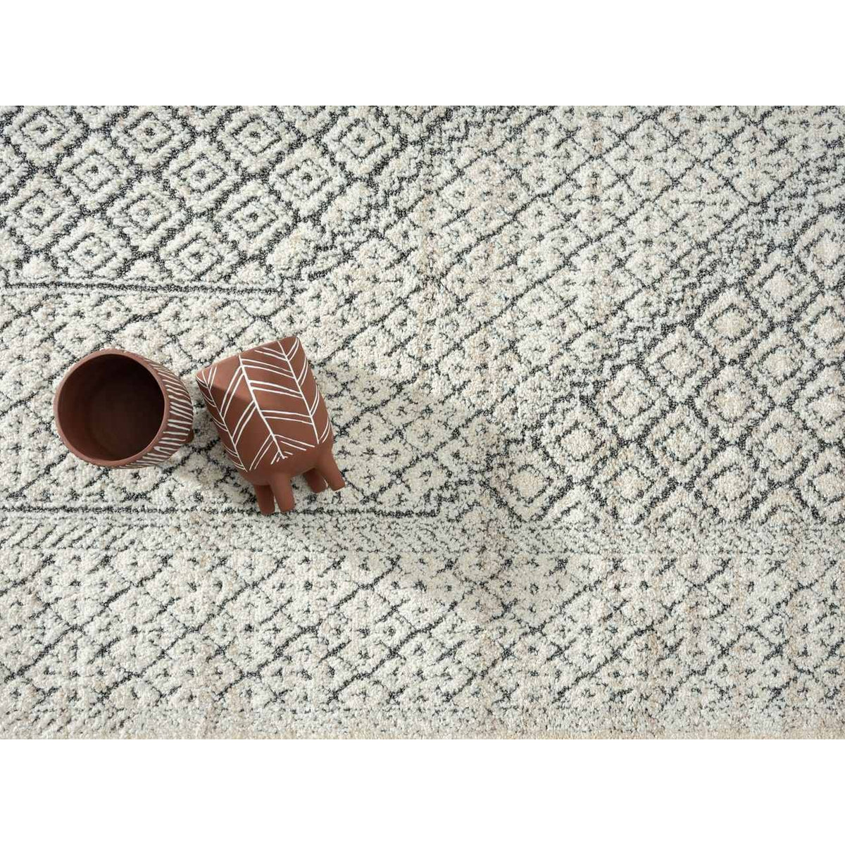 Abani CAB110A-6 Polypropylene Area Rug, 72" x 108" - photo 4
