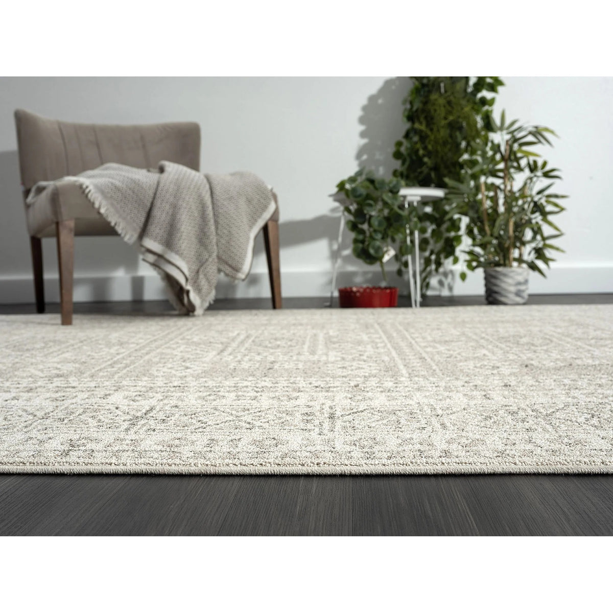 Abani LAY120A-5 Polypropylene Area Rug, 63" x 90" - photo 7