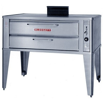 Blodgett 911P Natural Gas Pizza Deck Oven, 51" Wide - 63 1/4"