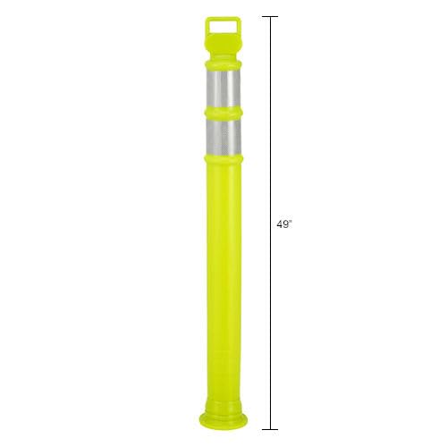 Portable Delineator Post w/ 3" Reflective Bands by Global Industrial – Polyethylene, Lime Green, Model 670796