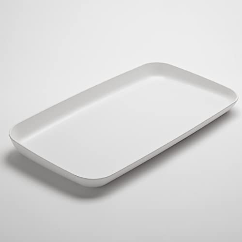 American Metalcraft 22" L / White / 1 Platters