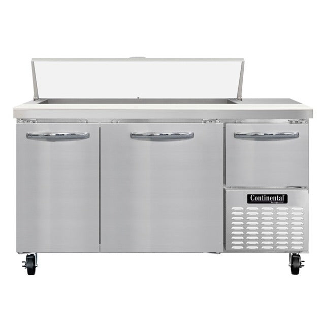 Continental Refrigerator RA60N-12 Sandwich Prep Table, 19 cu. ft., 115V - 4 Shelves