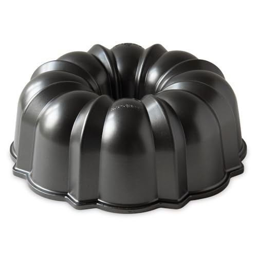 Nordic Ware Gray / 12-Cup / Original 12 Cup Bundt Pans