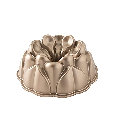 Nordic Ware Toffee / 10 cups / Magnolia Bundt Bundt Pans