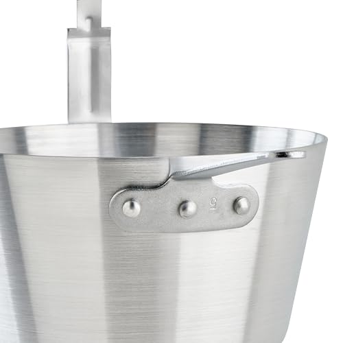 Winco 5.5 Quarts / Aluminum / 5.2 liters Saucepans