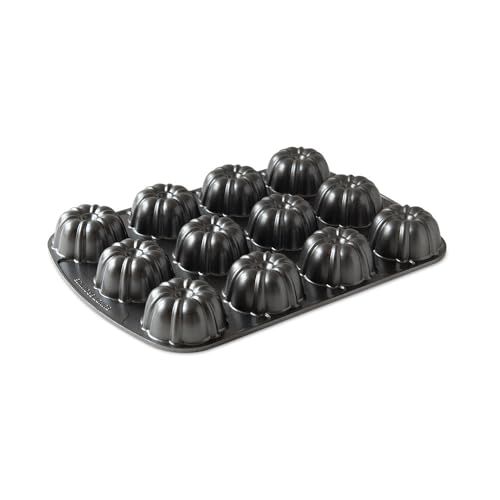 Nordic Ware Black / 3.75 Cup Capacity / 0.9 liters Bundt Pans
