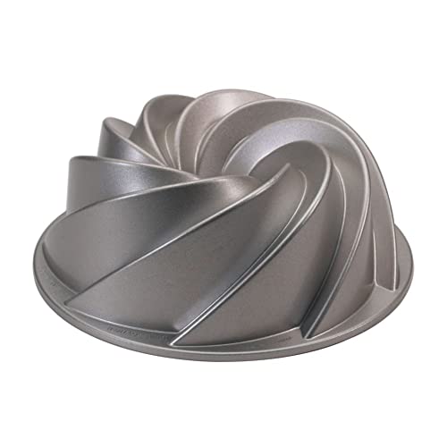 10-Cup Bundt Pan by Nordic Ware – 10-Cup, 10.0 cups, Aluminum, Light Grey, Model 80602