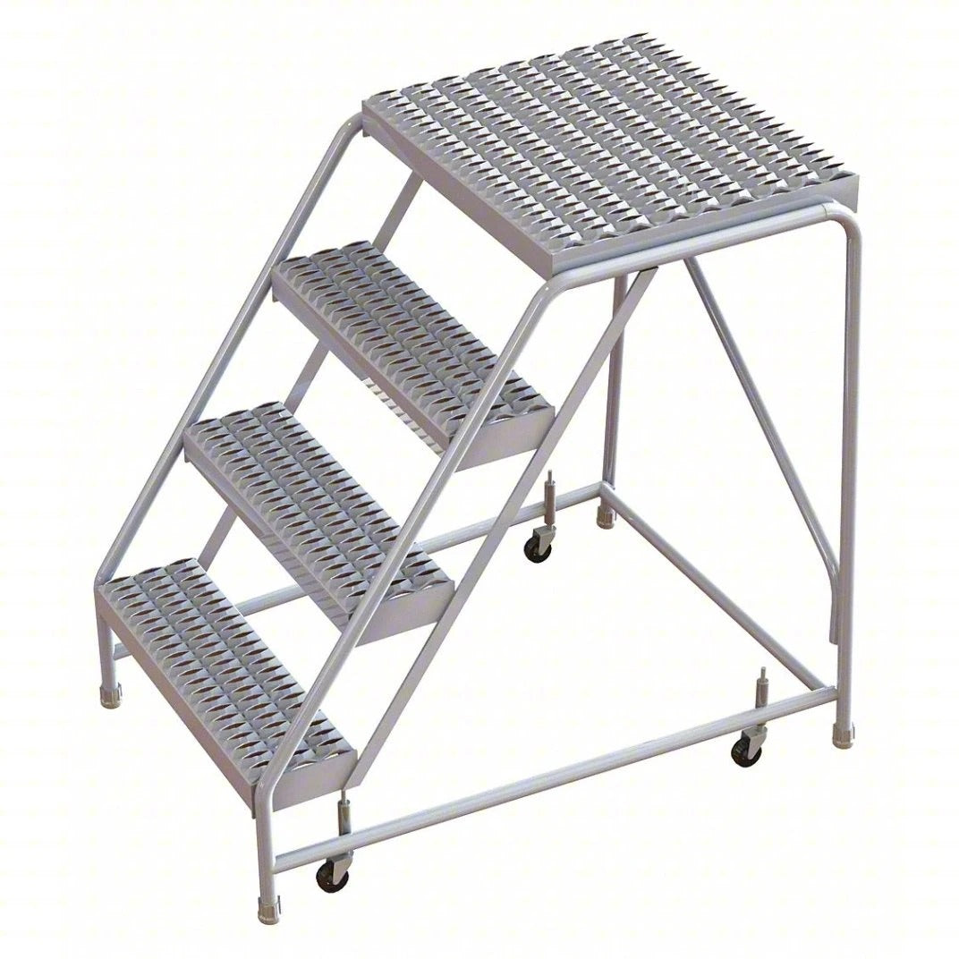 Tri-Arc Manufacturing Aluminum Step Stool, 350 lb. Capacity, Silver - 40"