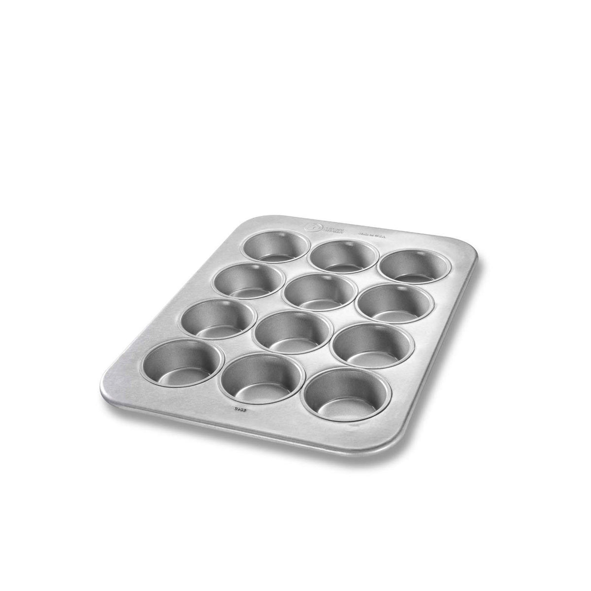 Chicago Metallic Aluminized Steel Muffin Pan, Large / Jumbo, Silver - 17 7/8"