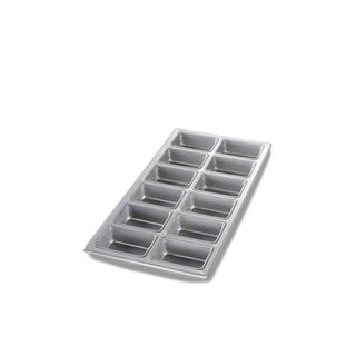 Chicago Metallic Aluminized Steel Pan, Silver - 9 7/8"