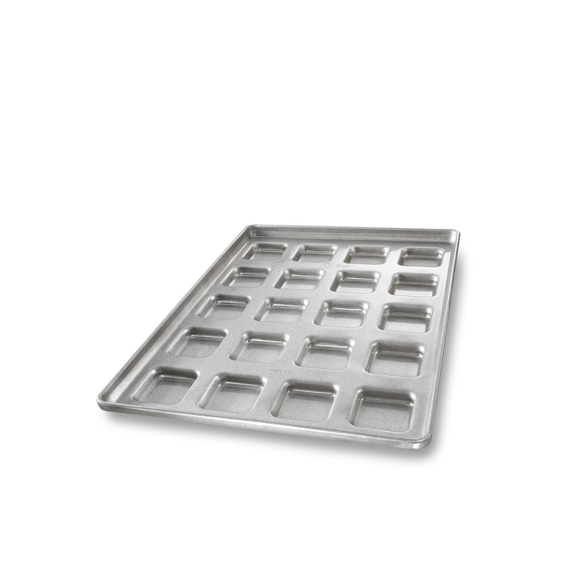 Chicago Metallic 46351 Aluminized Steel Pan, 17 3/4" x 25 3/4", Silver - Default Title