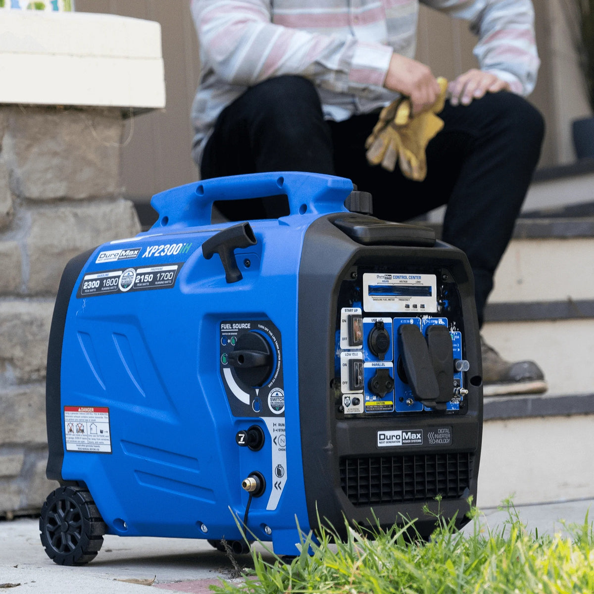 DuroMax XP2300iH Inverter Generator, 14" x 22", 120V - photo 6
