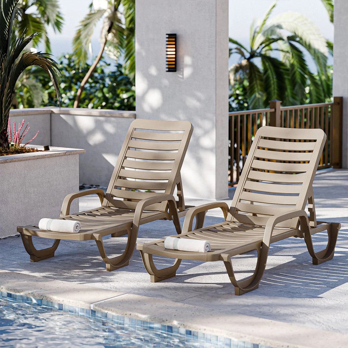 Grosfillex Resin Chaise - photo 2