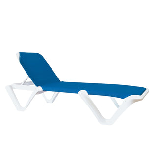 Grosfillex White Chaise, 30" x 78" - 99901004 White Blue Seat