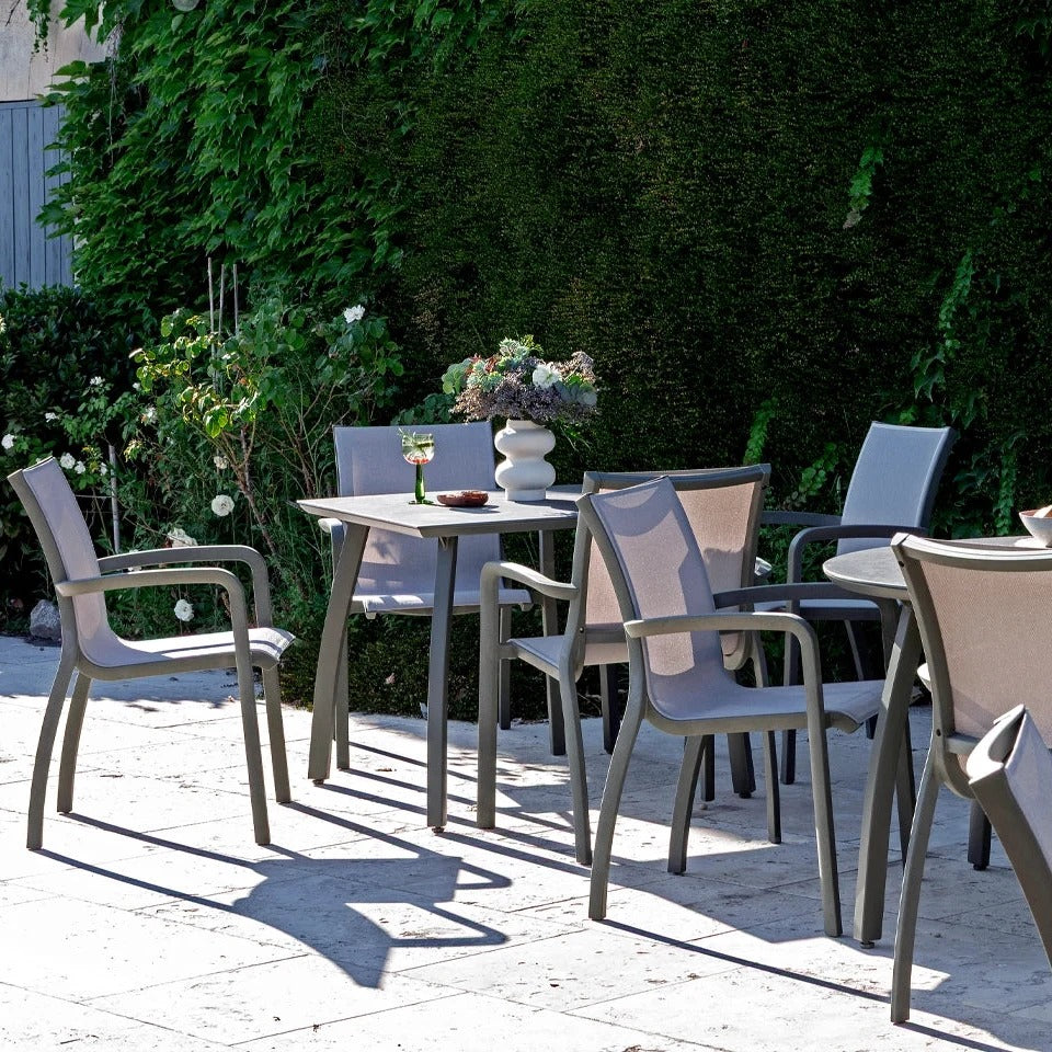 Grosfillex S6602288 Table, 36" x 36", Gray - photo 2