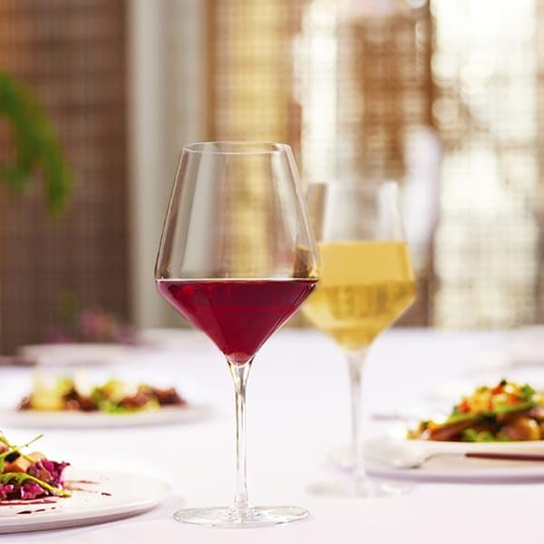 Prism 16 Ounce Wine Glass - 12 / CS by Libbey – 12/CS, 16.0 fluid_ounces, Glass, Clear, Pack of 12