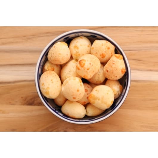 Gusto Brazil Bacon / 22-25g 40-45 Rolls Per Bag Dinner Rolls