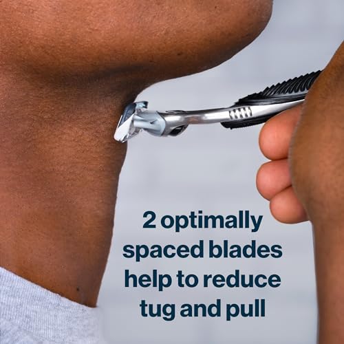 Gillette 4 Count (Pack of 1) / 4 Refills / WHITE Cartridges