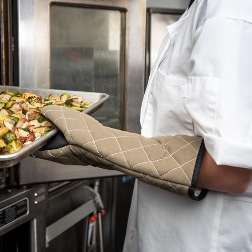 San Jamar Puppet Style / 15" Length / Tan Oven Mitts