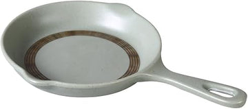 Yanco YO-5013 Yoto 13" X 8 1/2" X 1 1/2" POT PLATE WITH HANDLE 21 OZ