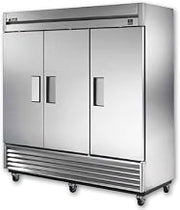 True TS-Series 3-Solid Full Door 72 Cu Ft Reach-In Refrigerator