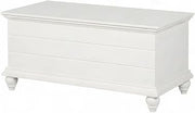 Furnifact Chest with Cedar-Lined Interior and Shiplap Siding, Hope Storage Trunk Keepsake Blanket Storage for Bedroom, White