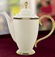 Lenox Hancock Coffeepot With Lid