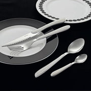 Amefa 32 Piece Cutlery Set for 8 People / White / Modern Flatware Sets