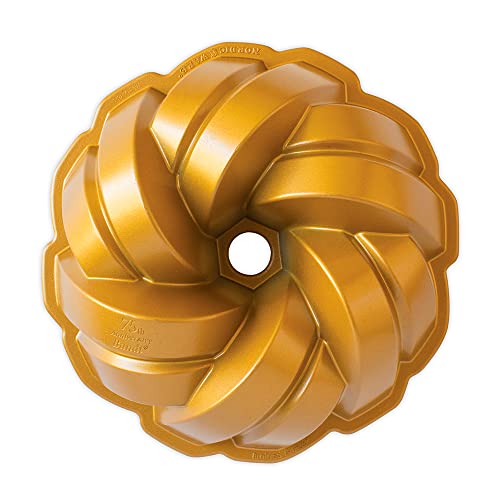 Nordic Ware 12 Cup (Pack of 3) / Pan / Gold Bundt Pans