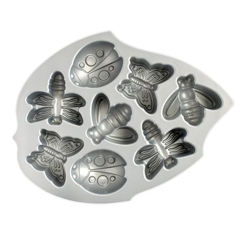 Nordic Ware Toffee / 5 Cup Capacity / Backyard Bugs Pan Specialty & Novelty Cake Pans