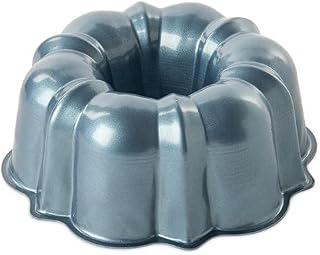 Nordic Ware Bundt Cake Pan 2.84 Litre