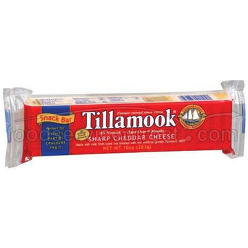 Sharp Cheddar Snack Bar by Tillamook – Pack of 12