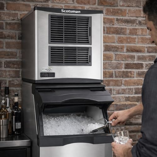 Scotsman 862 lb / Day - 370 lb Storage / 370.0 pounds / 1 Ice Makers