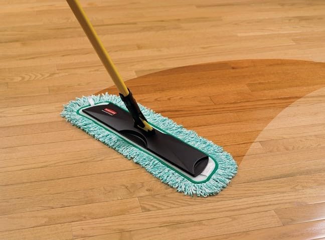 Rubbermaid Commercial Products HYGEN 48" Microfiber Dust Pad with Fringe – Green, For Janitorial/Professional Cleaners and Heavy-Duty industrial Cleaning/Dusting/Sweeping