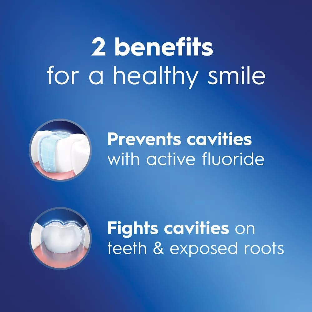 Cavity Protection Regular Toothpaste by Crest – 8.2 Ounce (Pack of 1), Model 3700000310