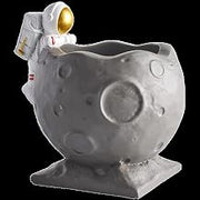 Creative Resin Spaceman Astronaut Pen Holder (Color : A Size : 14.5 * 12 * 14.5cm) (A 14.5 * 12 * 14.5cm)