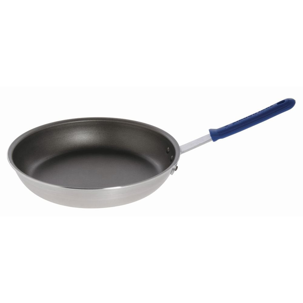 Nonstick Fry Pan with Blue Silicone Sleeve - 25 9/10 L x 14 3/5 W x 2 7/10 H by HUBERT – 9.0 liters, Aluminum, Silver, Model WG-RF2005