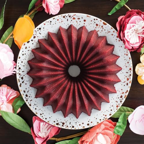 Nordic Ware Bundt, 10-Cup / Bundt Pan / Gold Bundt Pans