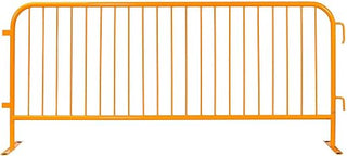 Global Industrial Steel Crowd Control Barrier, 8-1/2'L x 43"H, Flat Feet, Powder Coat Yellow