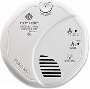 First Alert Powered Alarm SCO5CN Combination Smoke and Carbon Monoxide Detector, Battery Operated, 1 Pack, White